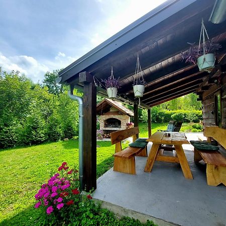 Holiday Home The Hive Slunj Exterior photo