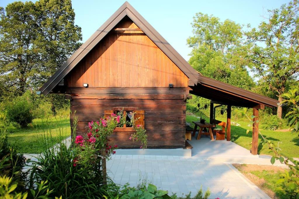 Holiday Home The Hive Slunj Exterior photo